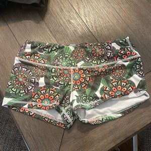 Fleo Original shorts “Manders Mandala”